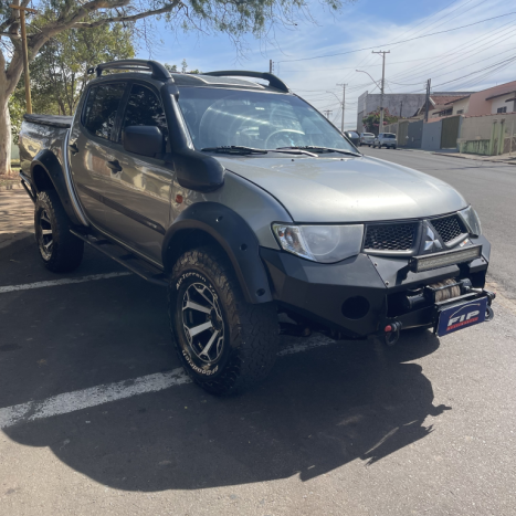 MITSUBISHI L 200 Triton 3.2 16V HPE 4X4 CABINE DUPLA TURBO DIESEL INTERCOOLER, Foto 14