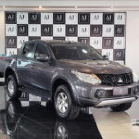 MITSUBISHI L 200 Triton 2.4 16V SPORT GLS CABINE DUPLA TURBO DIESEL AUTOMTICO, Foto 3