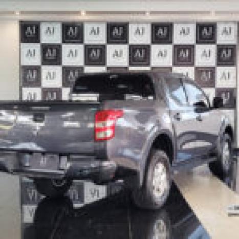 MITSUBISHI L 200 Triton 2.4 16V SPORT GLS CABINE DUPLA TURBO DIESEL AUTOMTICO, Foto 8