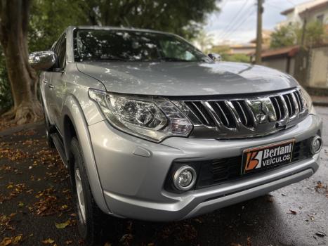 MITSUBISHI L 200 Triton 2.4 16V SPORT HPE TOP 4X4 CABINE DUPLA TURBO DIESEL AUTOMTICO, Foto 5