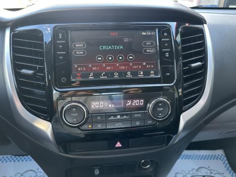 MITSUBISHI L 200 Triton 2.4 16V SPORT HPE 4X4 CABINE DUPLA TURBO DIESEL AUTOMTICO, Foto 16