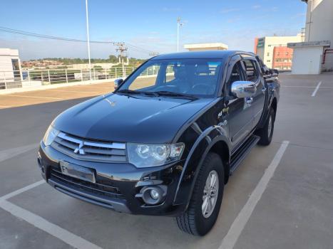 MITSUBISHI L 200 Triton 3.5 V6 HPE 4X4 FLEX CABINE DUPLA AUTOMTICO, Foto 2