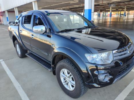 MITSUBISHI L 200 Triton 3.5 V6 HPE 4X4 FLEX CABINE DUPLA AUTOMTICO, Foto 5