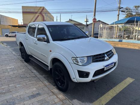 MITSUBISHI L 200 Triton 3.2 16V HPE 4X4 CABINE DUPLA TURBO DIESEL INTERCOOLER, Foto 2