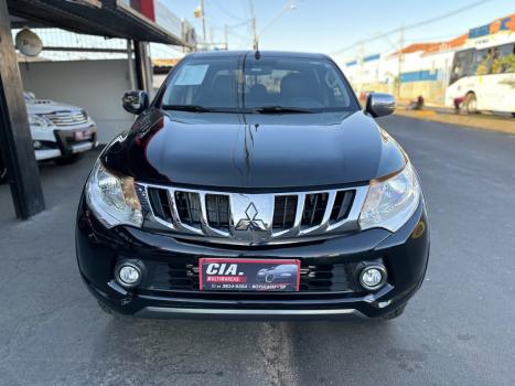 MITSUBISHI L 200 Triton 2.4 16V SPORT HPE TOP 4X4 CABINE DUPLA TURBO DIESEL AUTOMTICO, Foto 3