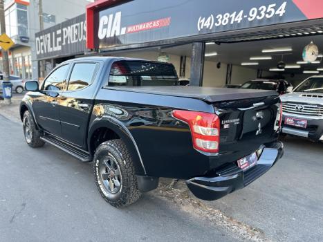MITSUBISHI L 200 Triton 2.4 16V SPORT HPE TOP 4X4 CABINE DUPLA TURBO DIESEL AUTOMTICO, Foto 5