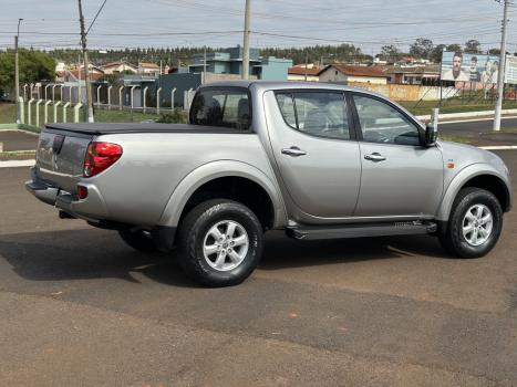 MITSUBISHI L 200 Triton 2.4 16V FLEX HLS CABINE DUPLA, Foto 5