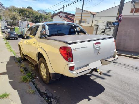 MITSUBISHI L 200 Triton 3.2 16V HPE 4X4 CABINE DUPLA TURBO DIESEL INTERCOOLER AUTOMTICO, Foto 4