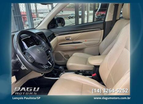 MITSUBISHI Outlander 3.0 V6 24V 4P GT 4X4 AUTOMTICO, Foto 10