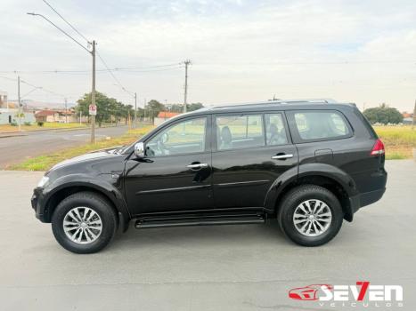 MITSUBISHI Pajero 3.2 16V 4P 4X4 7 LUGARES HPE TURBO DIESEL INTERCOOLER AUTOMTICO, Foto 6