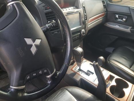 MITSUBISHI Pajero Full 3.8 V6 24V 4P GLS 4X4 AUTOMTICO, Foto 10