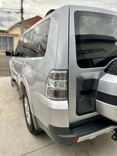 MITSUBISHI Pajero Full 3.8 V6 24V GLS 4X4 AUTOMTICO, Foto 5