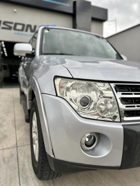 MITSUBISHI Pajero Full 3.8 V6 24V GLS 4X4 AUTOMTICO, Foto 7