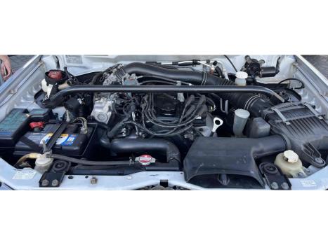 MITSUBISHI Pajero TR4 2.0 16V 4P, Foto 9