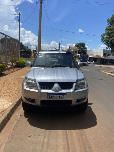 MITSUBISHI Pajero TR4 2.0 16V 4P 4X4 GLS FLEX, Foto 1