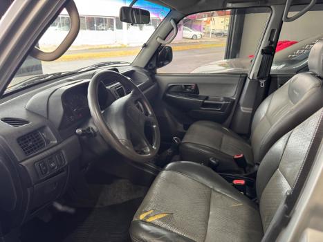 MITSUBISHI Pajero TR4 2.0 16V 4P, Foto 7