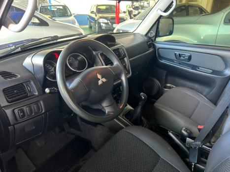 MITSUBISHI Pajero TR4 2.0 16V 4P 4X4 FLEX, Foto 4