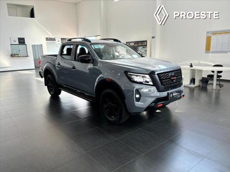 NISSAN Frontier 2.3 16V PRO4X CABINE DUPLA 4X4 BI-TURBO DIESEL AUTOMTICO, Foto 1