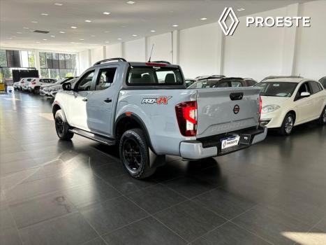 NISSAN Frontier 2.3 16V PRO4X CABINE DUPLA 4X4 BI-TURBO DIESEL AUTOMTICO, Foto 3