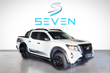NISSAN Frontier 2.3 ATTACK CABINE DUPLA 4X4 BI-TURBO DIESEL AUTOMTICO, Foto 3
