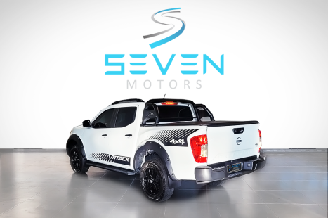 NISSAN Frontier 2.3 ATTACK CABINE DUPLA 4X4 BI-TURBO DIESEL AUTOMTICO, Foto 6