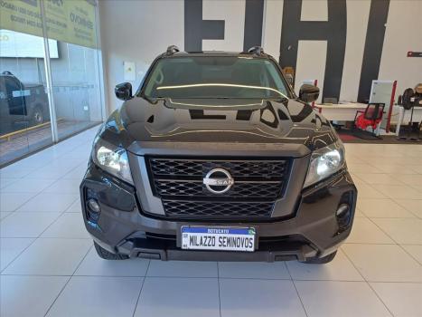 NISSAN Frontier 2.3 ATTACK CABINE DUPLA 4X4 BI-TURBO DIESEL AUTOMTICO, Foto 2