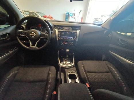 NISSAN Frontier 2.3 ATTACK CABINE DUPLA 4X4 BI-TURBO DIESEL AUTOMTICO, Foto 5