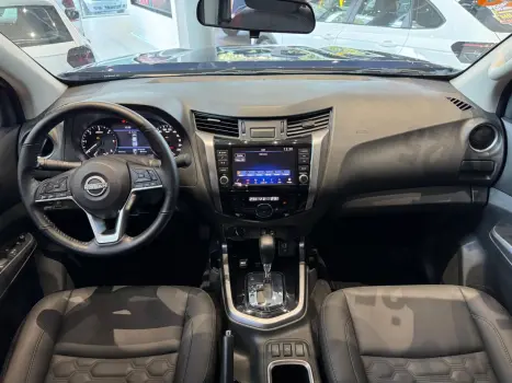 NISSAN Frontier 2.3 16V XE 4X4 CABINE DUPLA BI-TURBO DIESEL AUTOMTICO, Foto 5