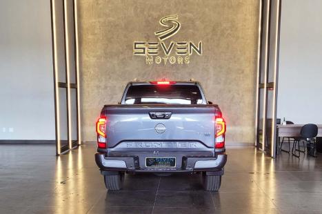 NISSAN Frontier 2.3 16V PLATINUM CABINE DUPLA 4X4 BI-TURBO DIESEL AUTOMTICO, Foto 7