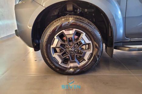 NISSAN Frontier 2.3 16V PLATINUM CABINE DUPLA 4X4 BI-TURBO DIESEL AUTOMTICO, Foto 17
