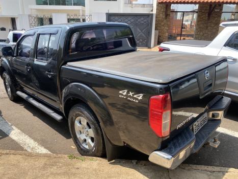 NISSAN Frontier 2.5 XE 4X4 TURBO DIESEL CABINE DUPLA, Foto 2