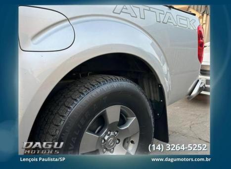 NISSAN Frontier 2.5 LE ATTACK 4X4 TURBO DIESEL CABINE DUPLA AUTOMTICO, Foto 9