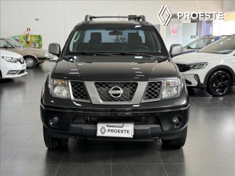 NISSAN Frontier 2.5 SE 4X4 ATTACK TURBO DIESEL CABINE DUPLA, Foto 2