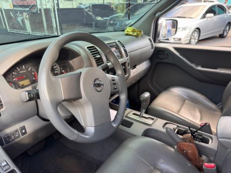 NISSAN Frontier 2.5 4X4 LE CABINE DUPLA TURBO DIESEL AUTOMTICO, Foto 4