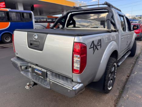 NISSAN Frontier 2.5 4X4 LE CABINE DUPLA TURBO DIESEL AUTOMTICO, Foto 6