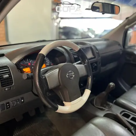 NISSAN Frontier 2.5 XE 4X4 TURBO DIESEL CABINE DUPLA, Foto 12
