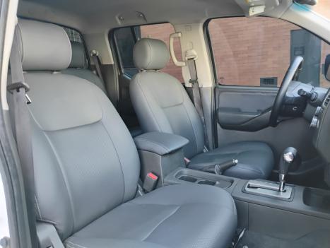 NISSAN Frontier 2.5 SL 10 ANOS 4X4 TURBO DIESEL CABINE DUPLA AUTOMTICO, Foto 17