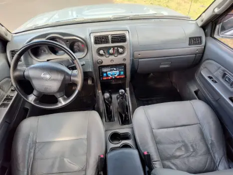 NISSAN Frontier 2.8 SE 4X4 TURBO DIESEL CABINE DUPLA, Foto 12