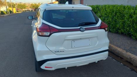 NISSAN Kicks 1.6 16V 4P FLEXSTART EXCLUSIVE XTRONIC AUTOMTICO CVT, Foto 4
