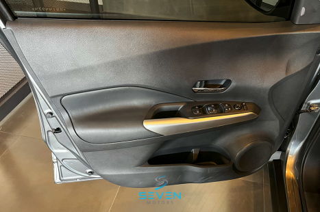 NISSAN Kicks 1.6 16V 4P FLEXSTART EXCLUSIVE XTRONIC AUTOMTICO CVT, Foto 12