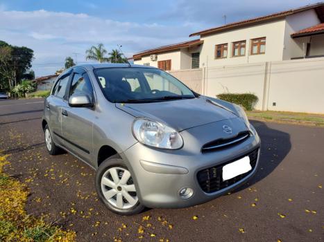 NISSAN March 1.6 16V 4P S FLEX, Foto 5