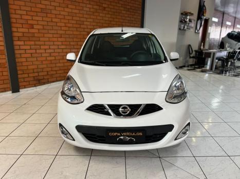 NISSAN March 1.6 16V 4P SV FLEX, Foto 2