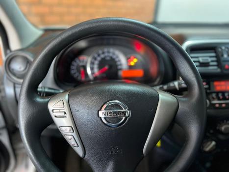 NISSAN March 1.6 16V 4P SV FLEX, Foto 11