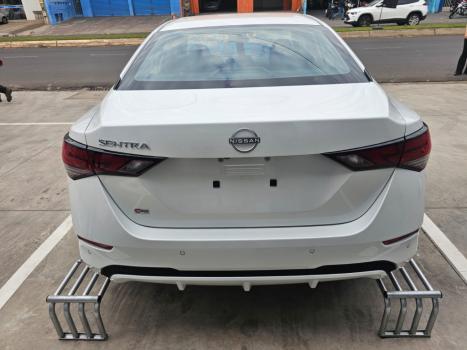 NISSAN Sentra 2.0 16V 4P ADVANCE XTRONIC AUTOMTICO, Foto 4
