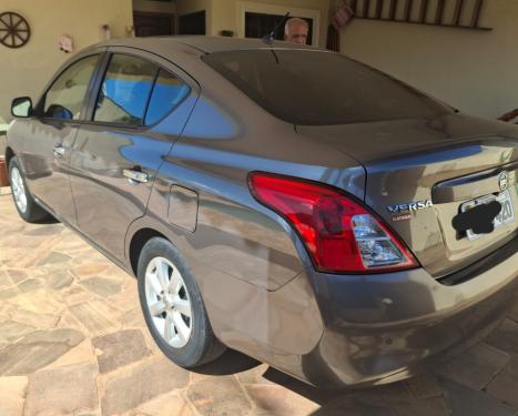 NISSAN Versa Sedan 1.6 16V 4P FLEX SL, Foto 2