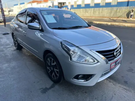 NISSAN Versa Sedan 1.6 16V 4P UNIQUE FLEX, Foto 2
