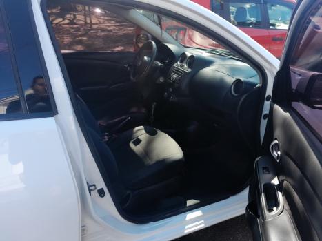 NISSAN Versa Sedan 1.6 16V 4P FLEX SV, Foto 4