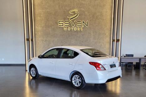 NISSAN Versa Sedan 1.6 16V 4P FLEX SV, Foto 6