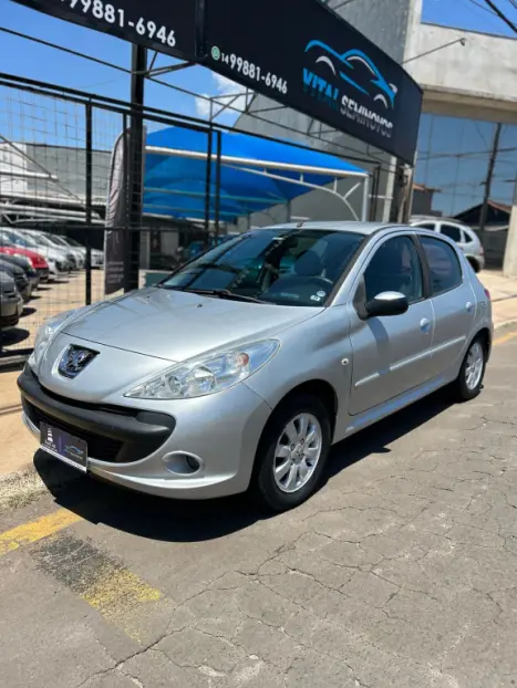 PEUGEOT 207 Hatch 1.4 4P XR FLEX, Foto 1