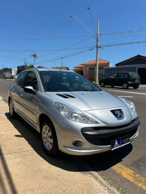 PEUGEOT 207 Hatch 1.4 4P XR FLEX, Foto 3